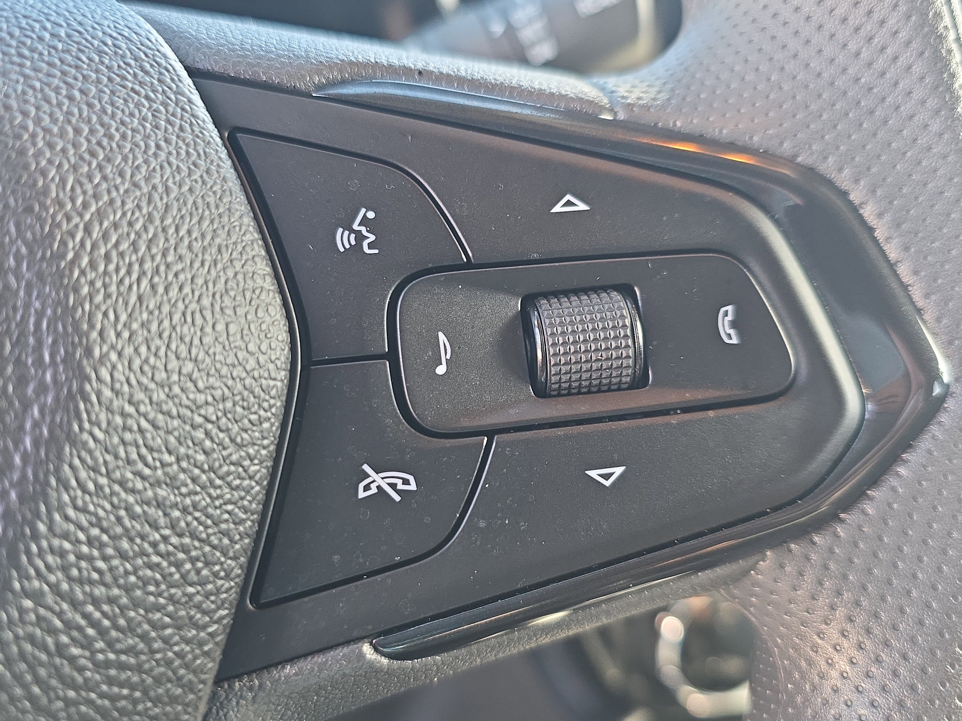 Used 2026 Chevrolet TrailBlazer LT image 30