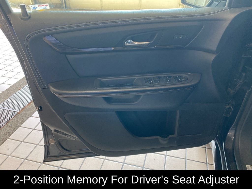 Used 2015 GMC Acadia Denali AWD/4WD image 10
