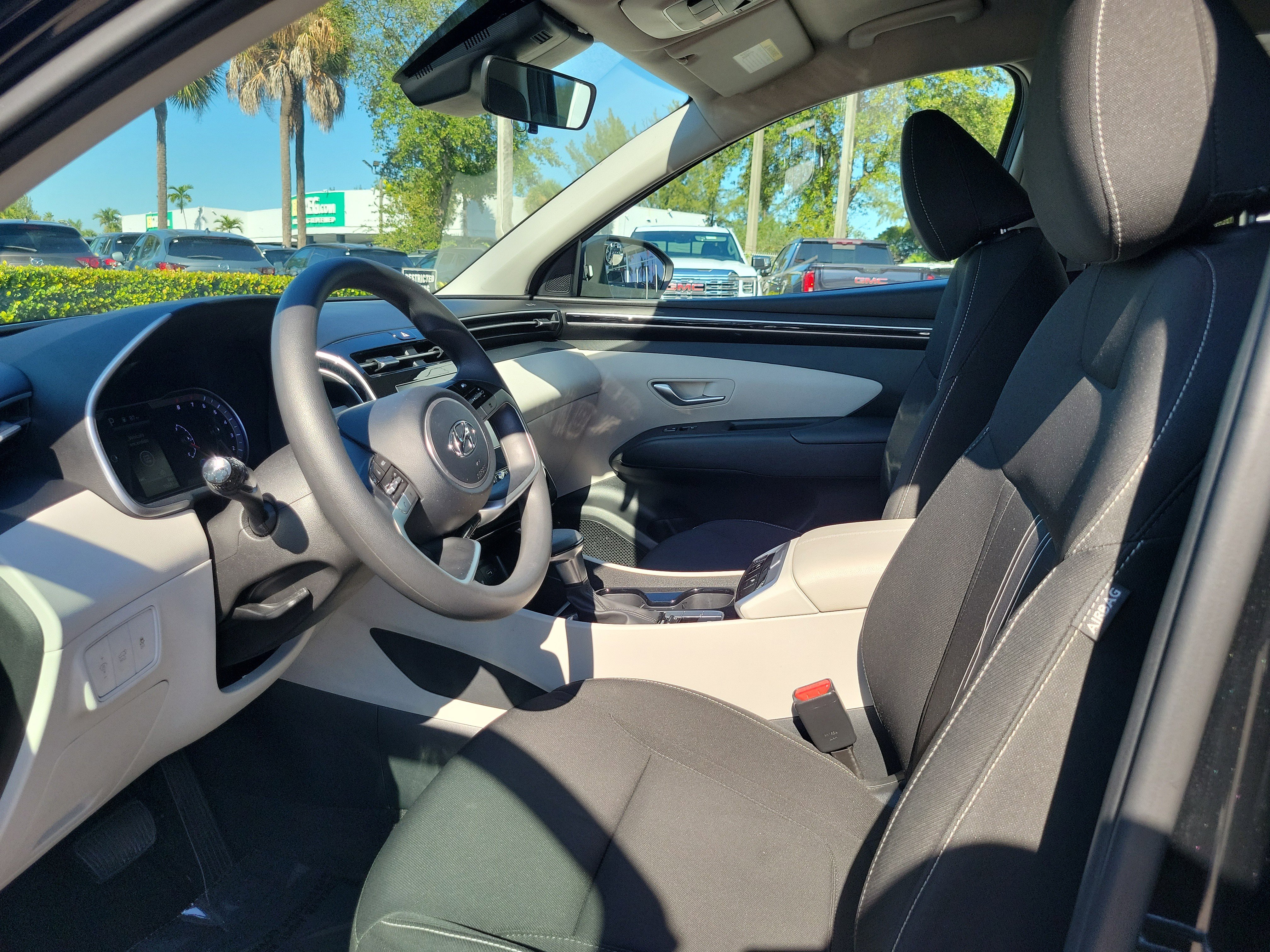 Used 2023 Hyundai Tucson SEL image 11