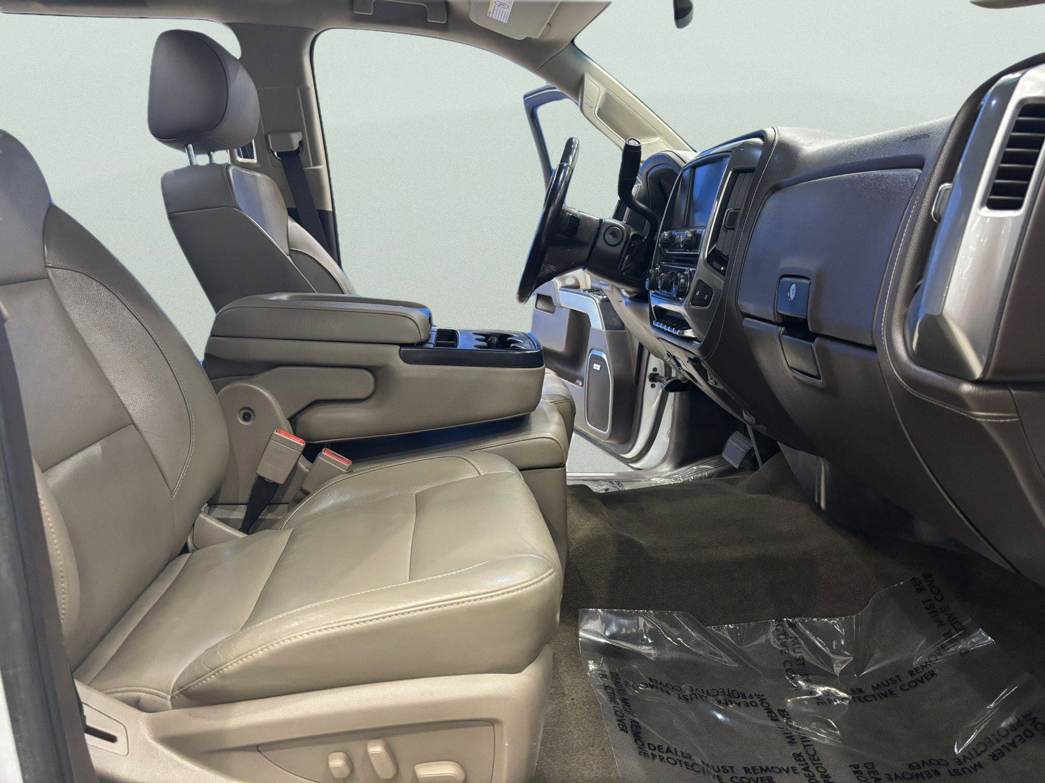 Used 2017 Chevrolet Silverado 3500 LTZ w/ Duramax Plus Package image 30