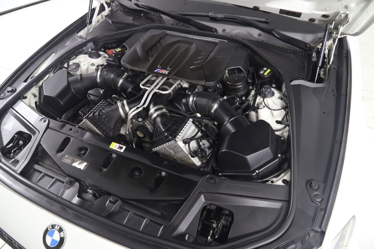Used 2015 BMW M5 RWD image 20