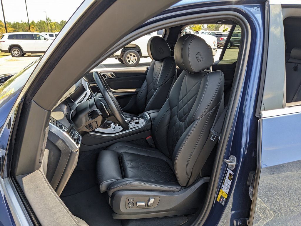 Used 2023 BMW X5 xDrive45e image 34