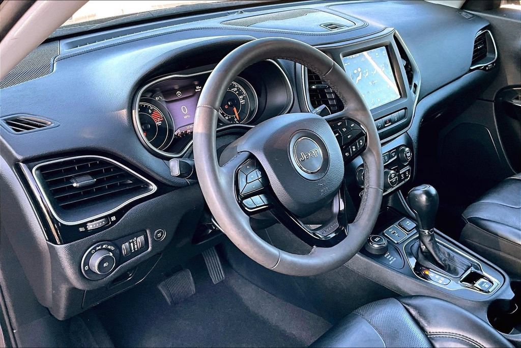 Used 2023 Jeep Cherokee Altitude Lux AWD/4WD image 13