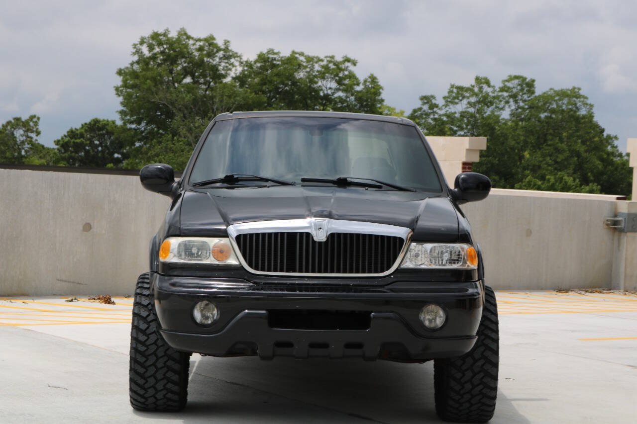 Used 2002 Lincoln Blackwood RWD image 16