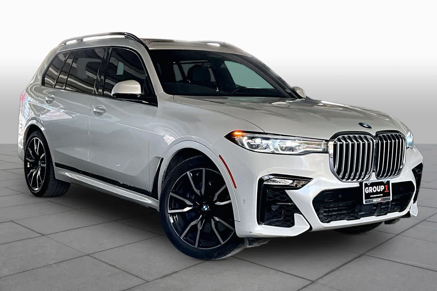 Used 2019 BMW X7 xDrive50i w/ M Sport Package AWD/4WD image 2
