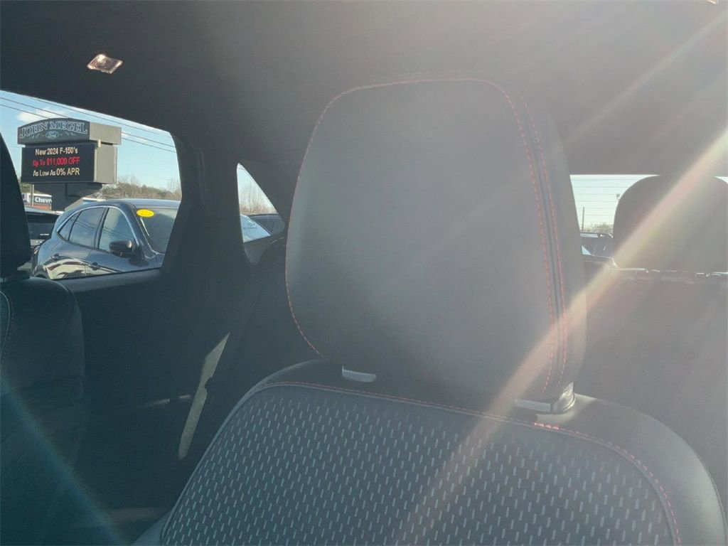 New 2025 Ford Escape ST-Line w/ Equipment Group 301A image 19