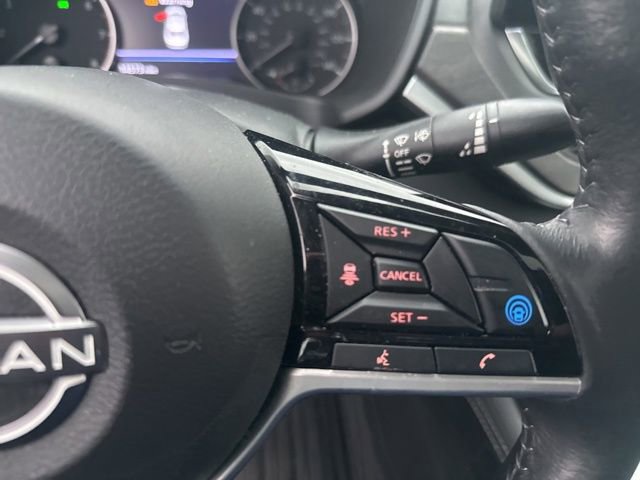 Used 2023 Nissan Altima 2.5 SV w/ SV Premium Package image 13