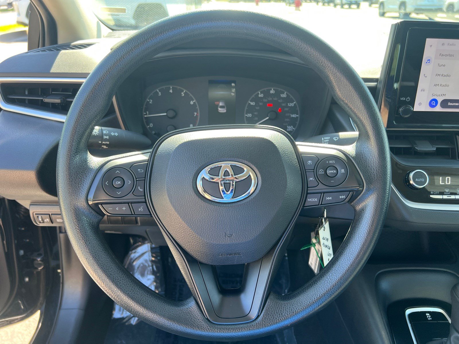 Used 2023 Toyota Corolla LE FWD image 12