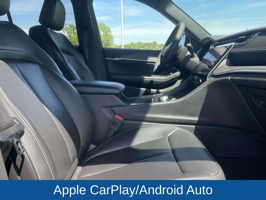 Certified 2025 Jeep Grand Cherokee Limited image 16