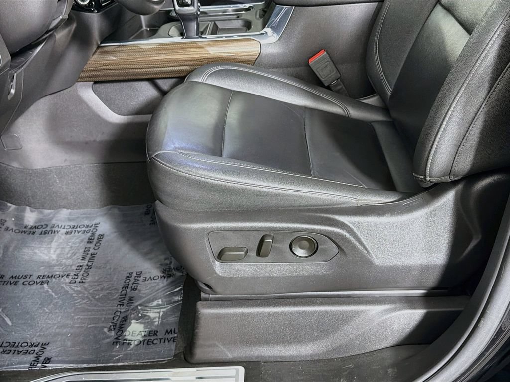 Used 2024 Chevrolet Silverado 1500 LT Trail Boss w/ LT Trail Boss Premium Package AWD/4WD image 19
