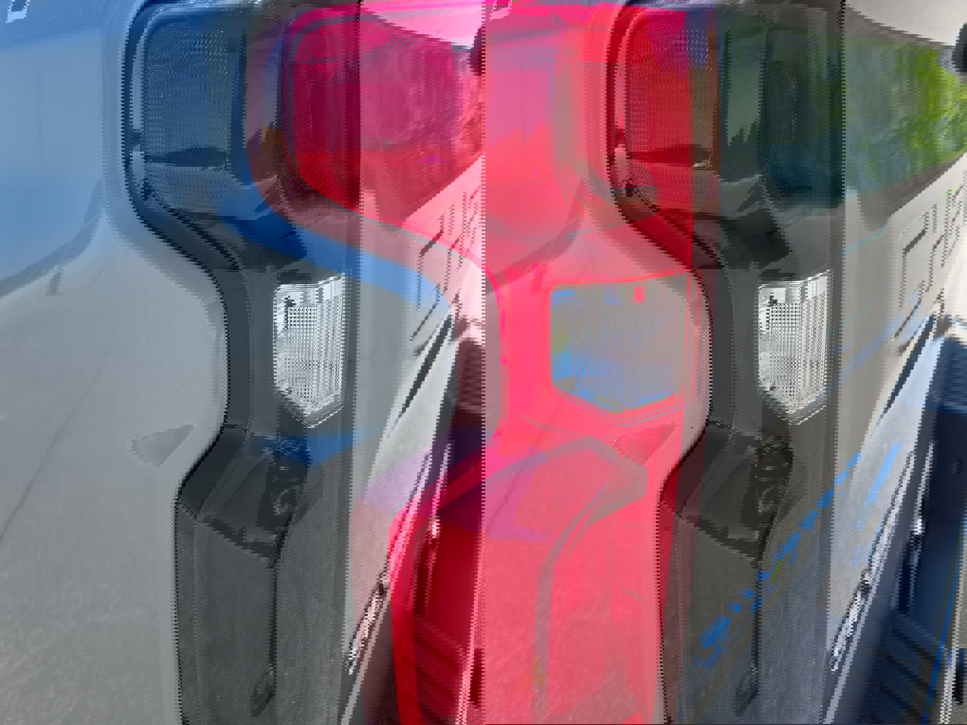 Used 2024 Chevrolet Silverado 1500 LTZ w/ LTZ Premium Package image 34