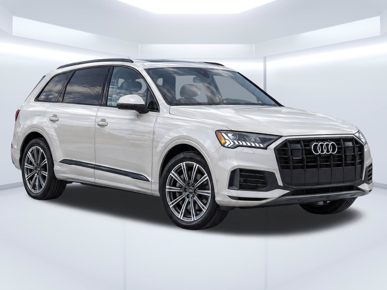 Certified 2024 Audi Q7 2.0T Premium Plus AWD/4WD image 2