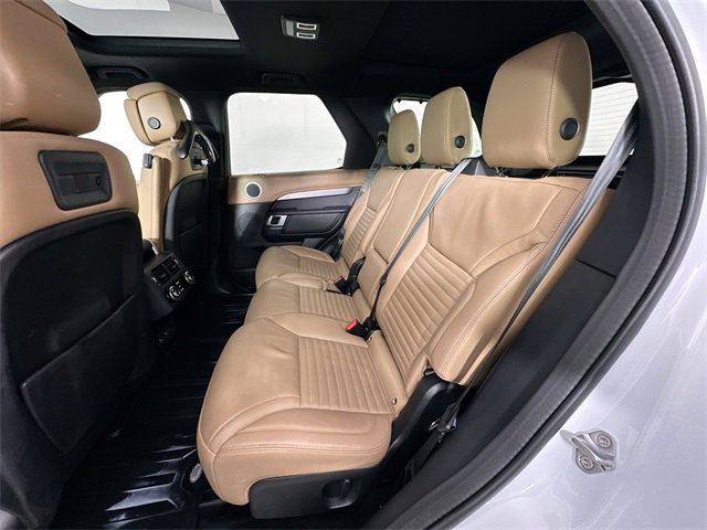 Used 2023 Land Rover Discovery S R-Dynamic image 27