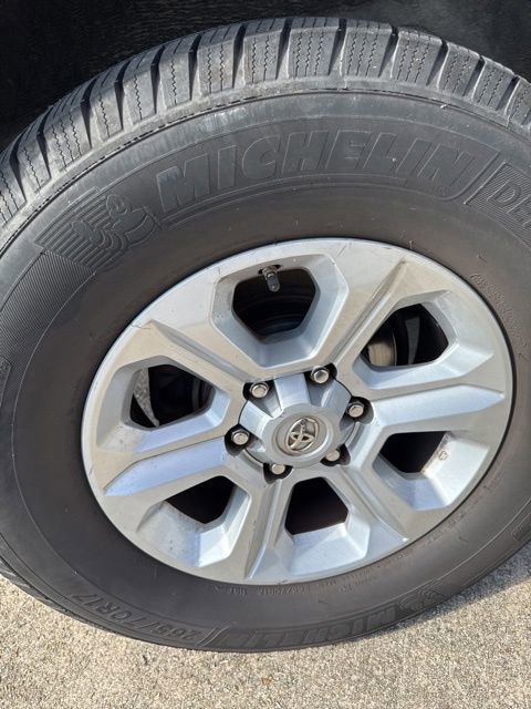 Used 2016 Toyota 4Runner SR5 image 43