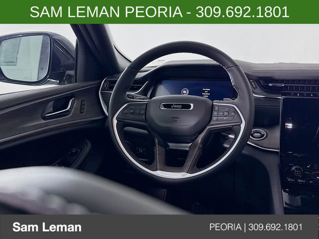 New 2025 Jeep Grand Cherokee L Limited w/ Black Appearance Package image 11