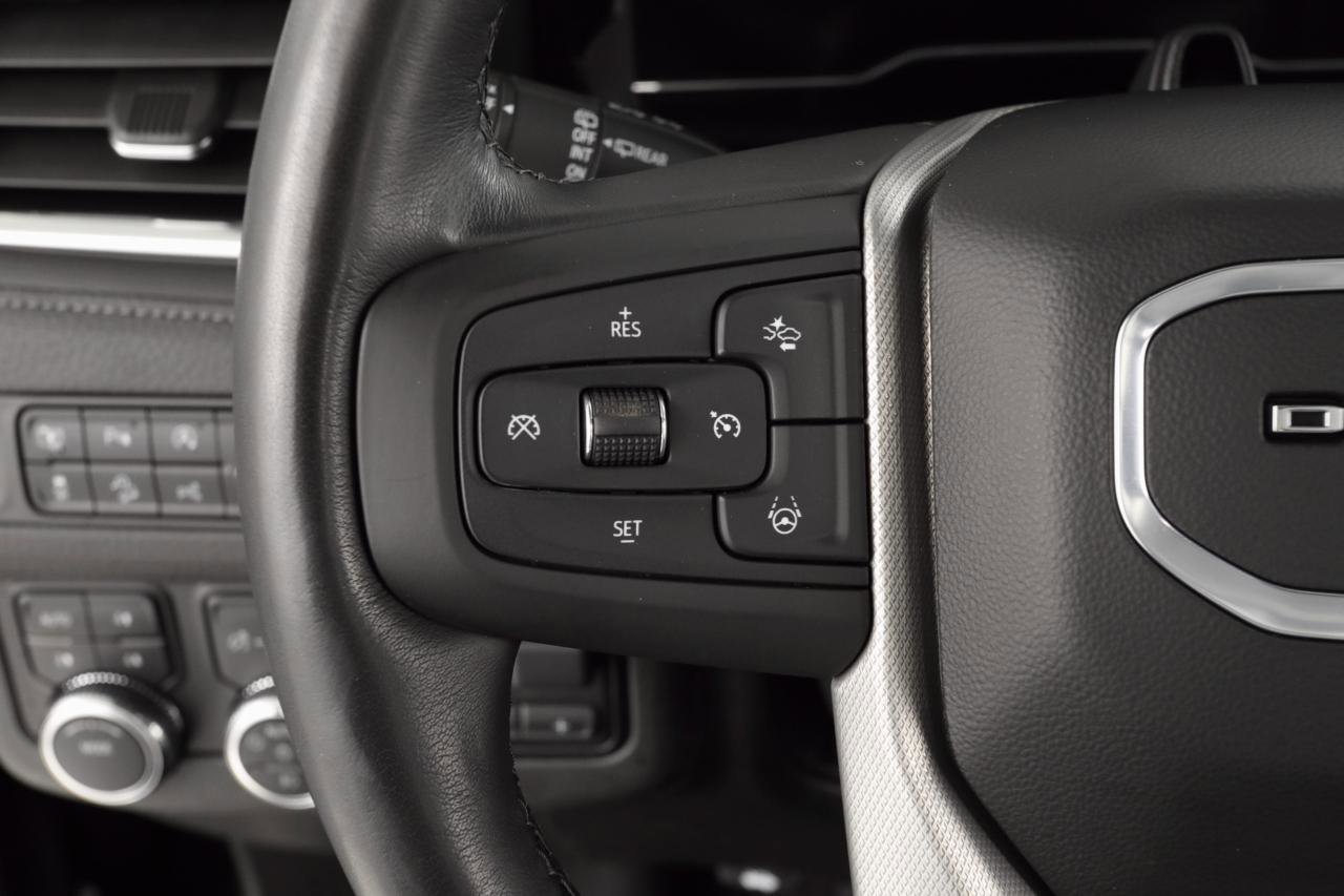 Used 2024 GMC Yukon Denali w/ Advanced Technology Package image 16