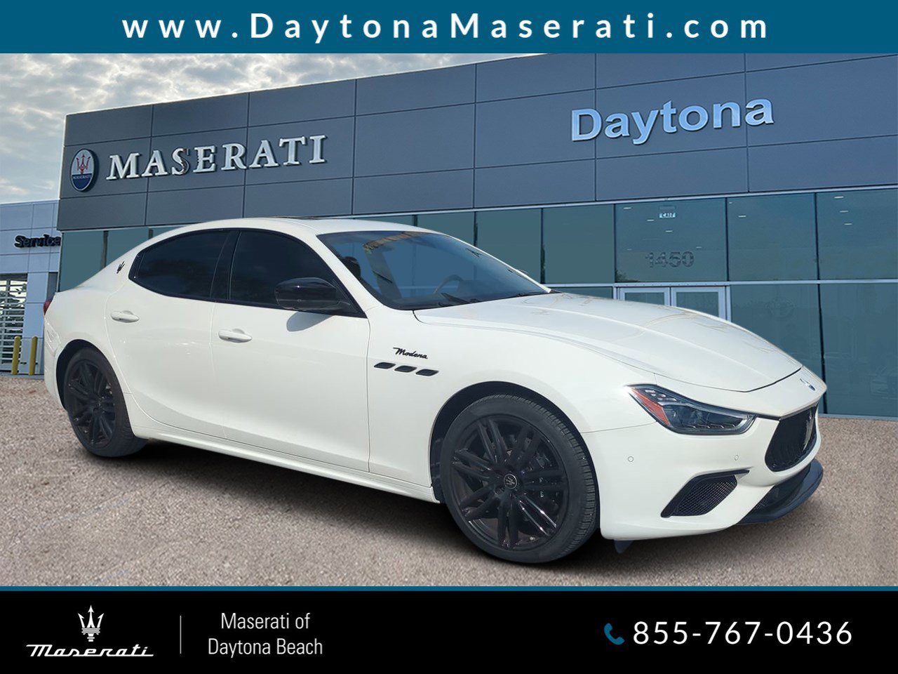 New 2024 Maserati Ghibli Modena Ultima Q4
