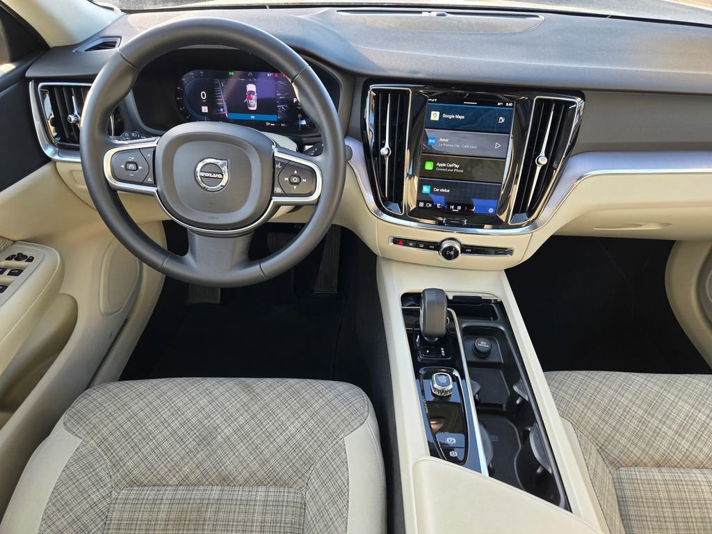 Used 2024 Volvo S60 B5 Core image 26