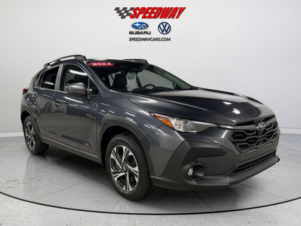 Used 2024 Subaru Crosstrek 2.0i Premium AWD/4WD image 2
