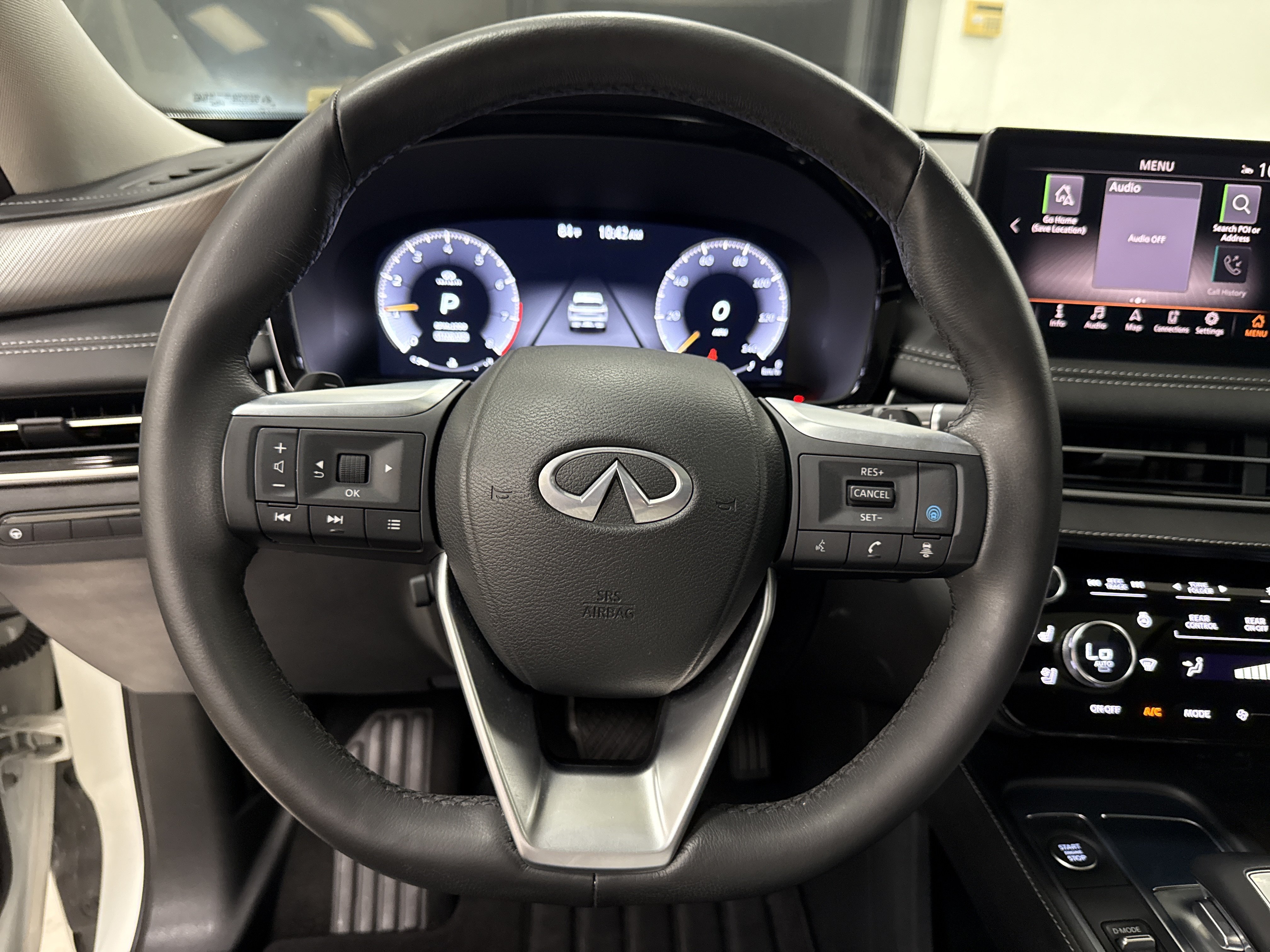 Used 2022 INFINITI QX60 Luxe w/ Cargo Package FWD image 18