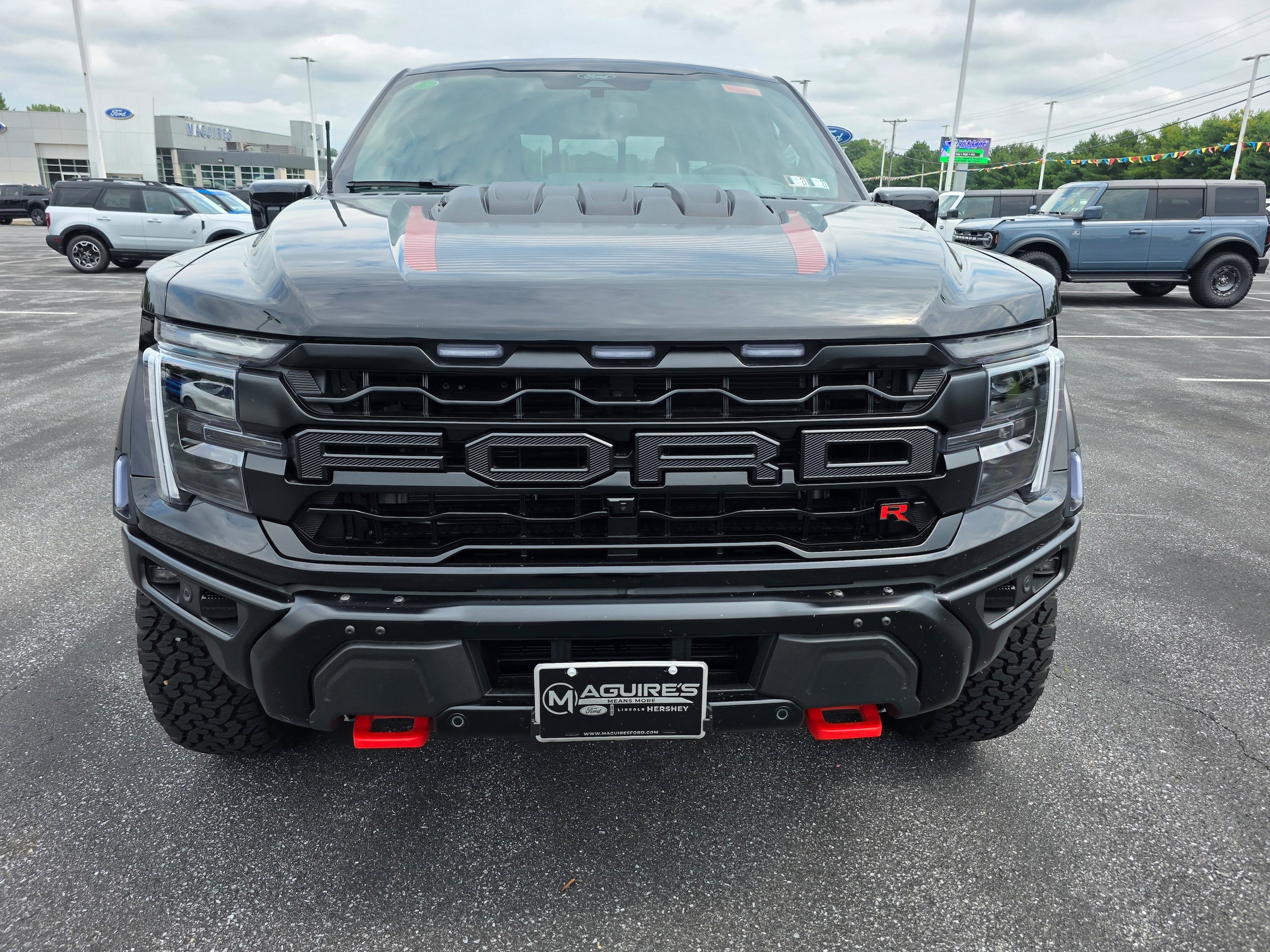 Used 2026 Ford F150 Raptor w/ Equipment Group 803A Raptor R AWD/4WD image 8