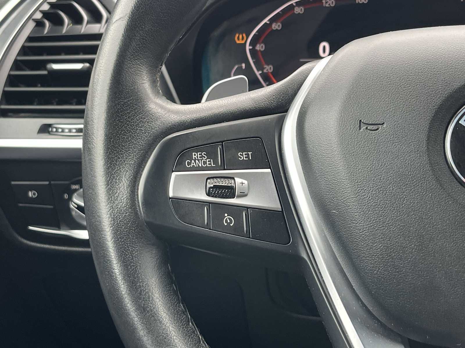 Used 2020 BMW X4 xDrive30i w/ Convenience Package image 39