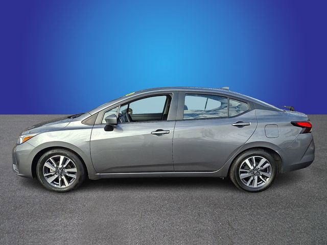 Used 2023 Nissan Versa SV image 7