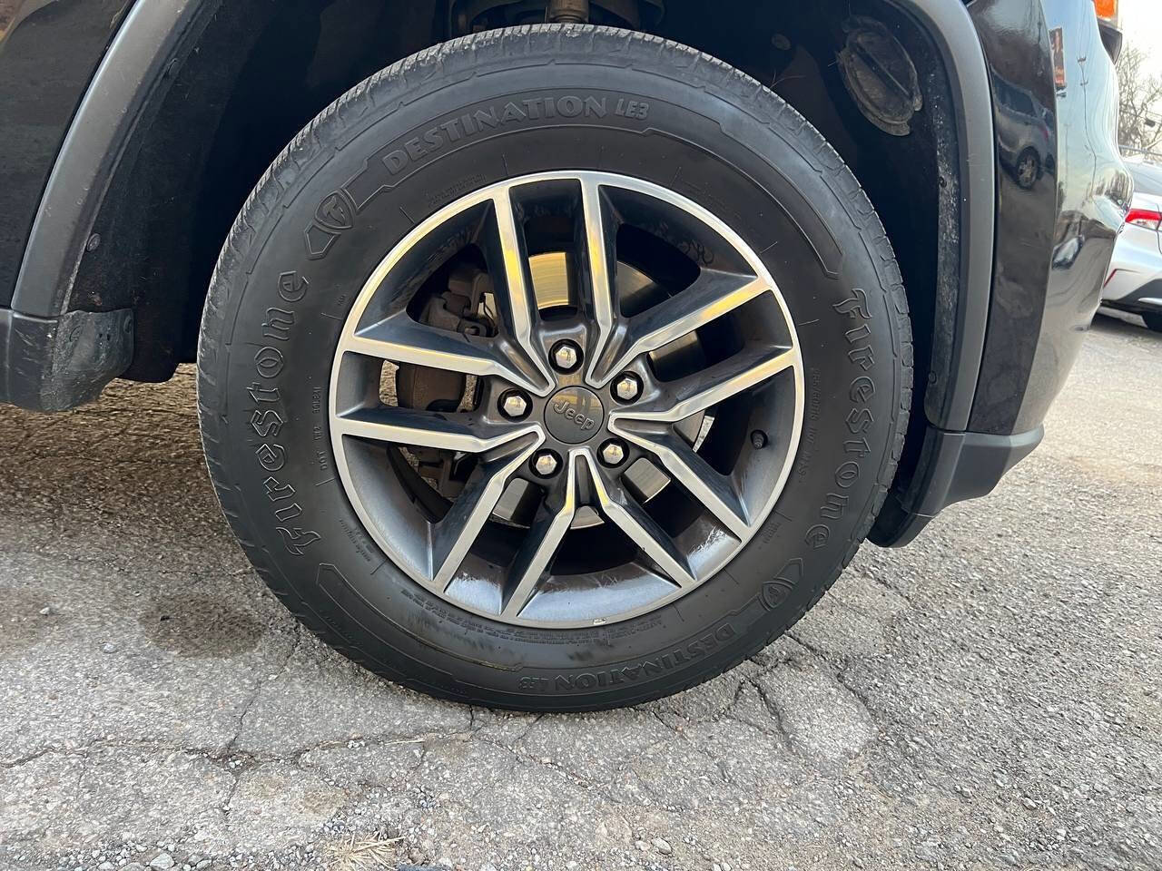 Used 2020 Jeep Grand Cherokee Limited w/ Luxury Group II image 28