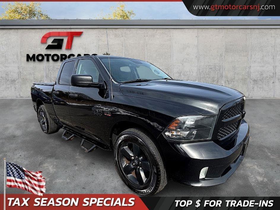 Used 2017 RAM 1500 Express w/ Black Ram 1500 Express Group AWD/4WD image 9
