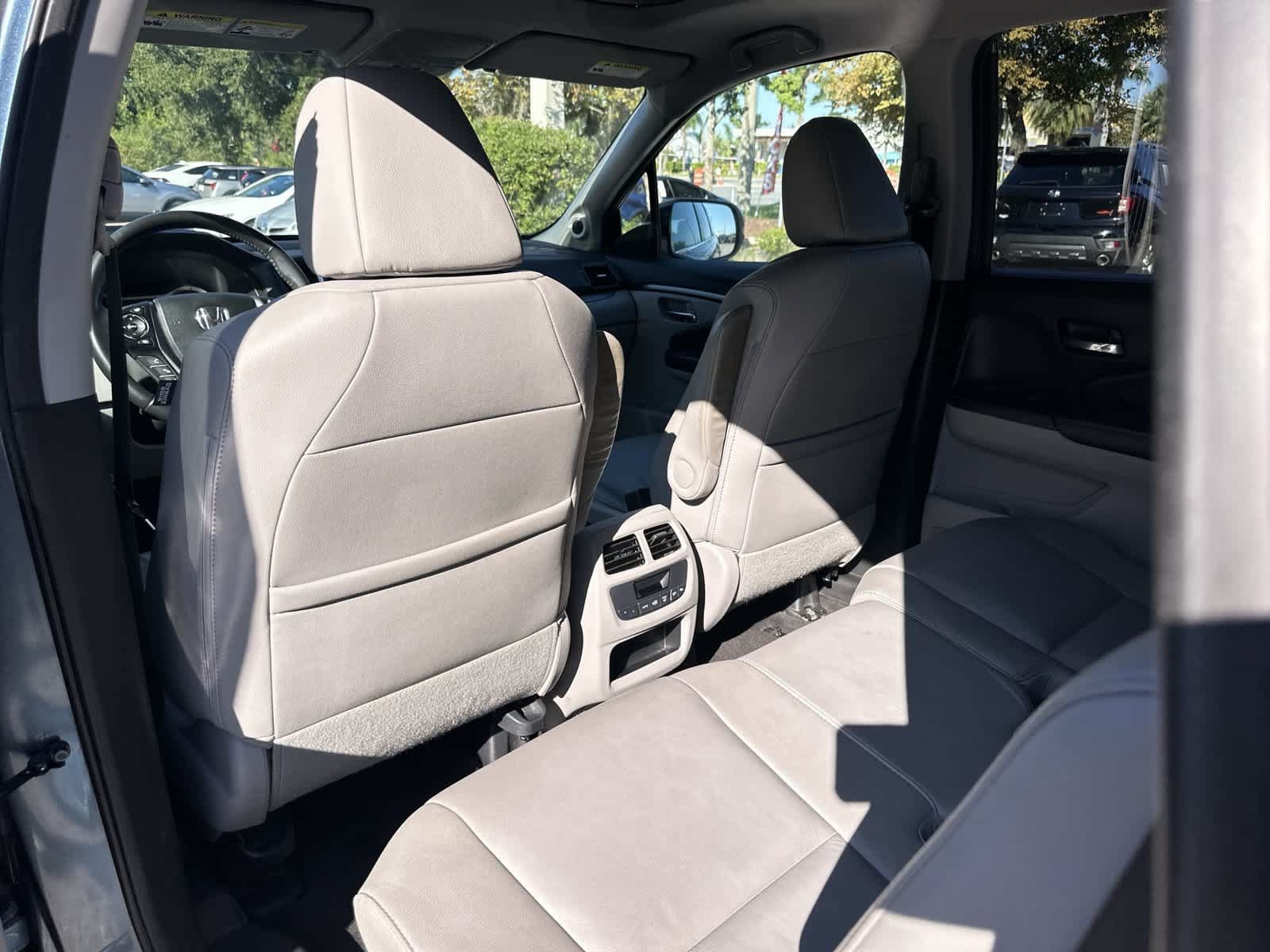 Used 2017 Honda Pilot EX-L image 14