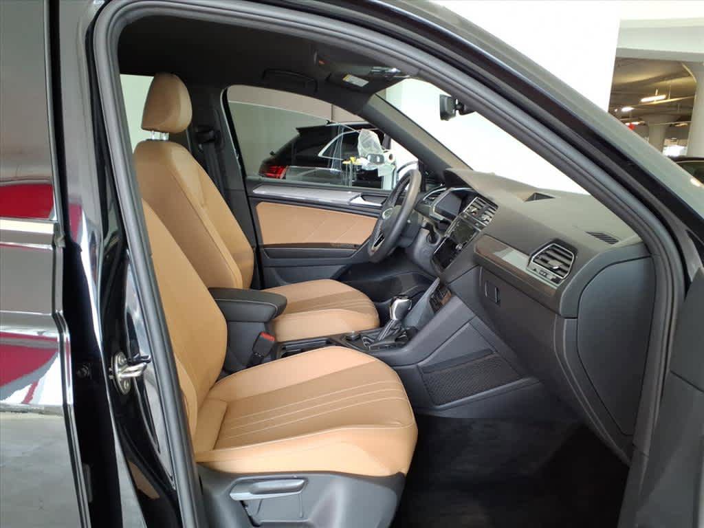 Certified 2023 Volkswagen Tiguan SE image 21