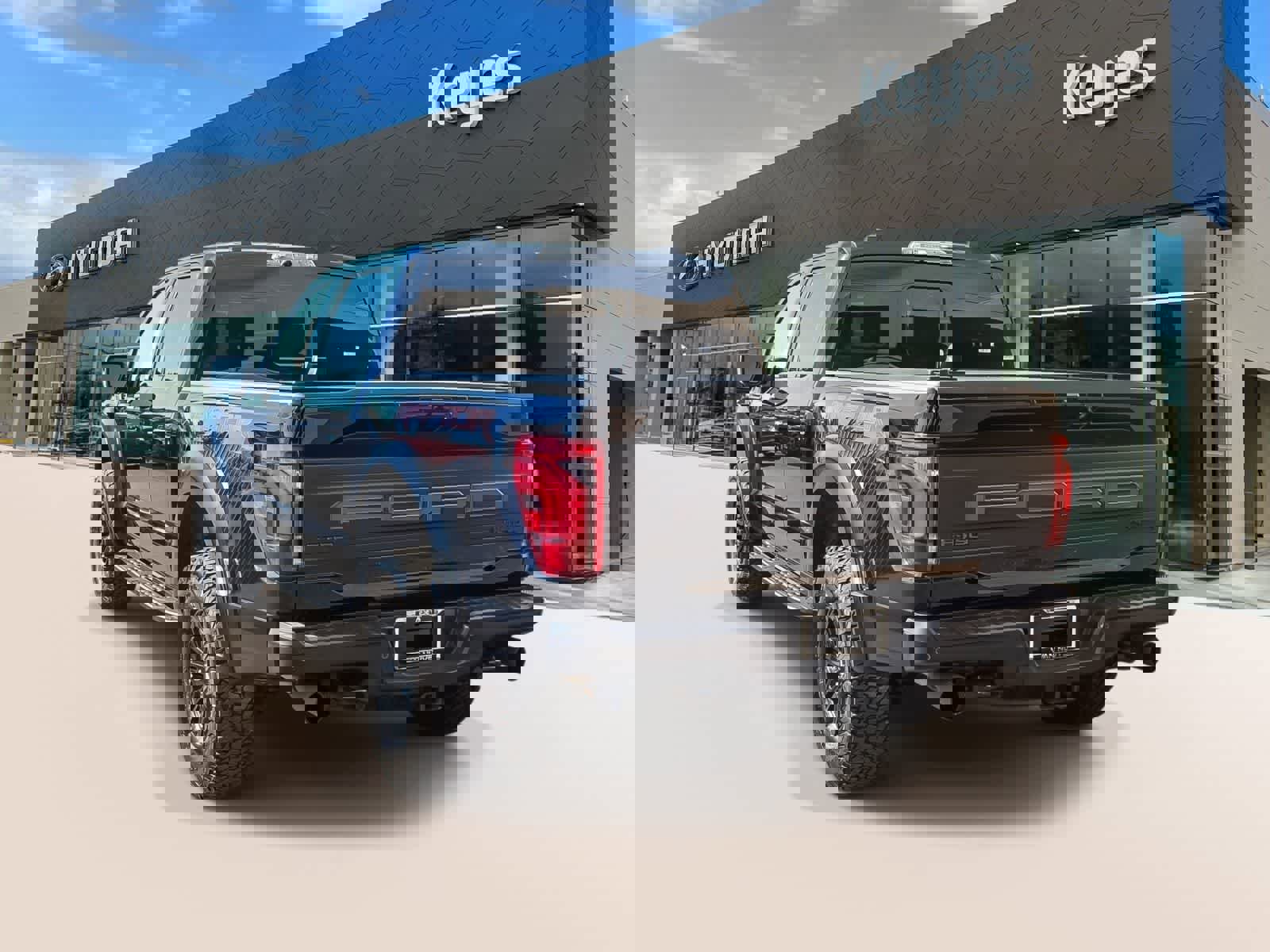 Used 2024 Ford F150 Raptor image 7