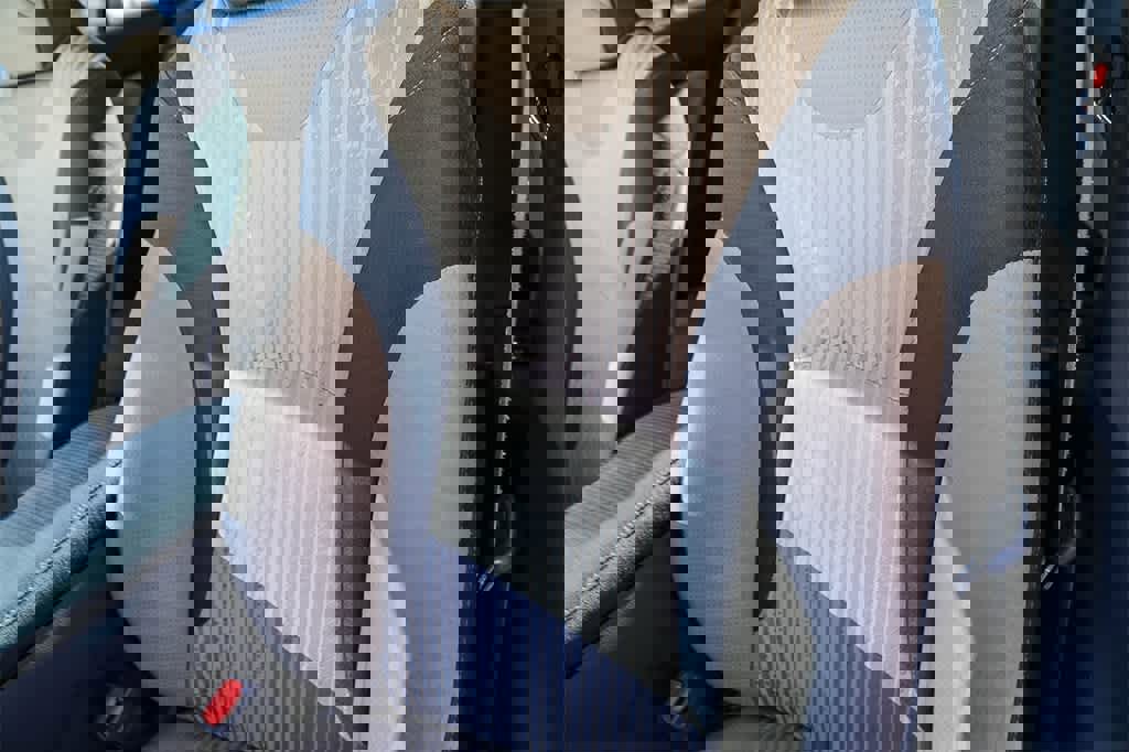 Used 2016 Toyota Prius Three image 20