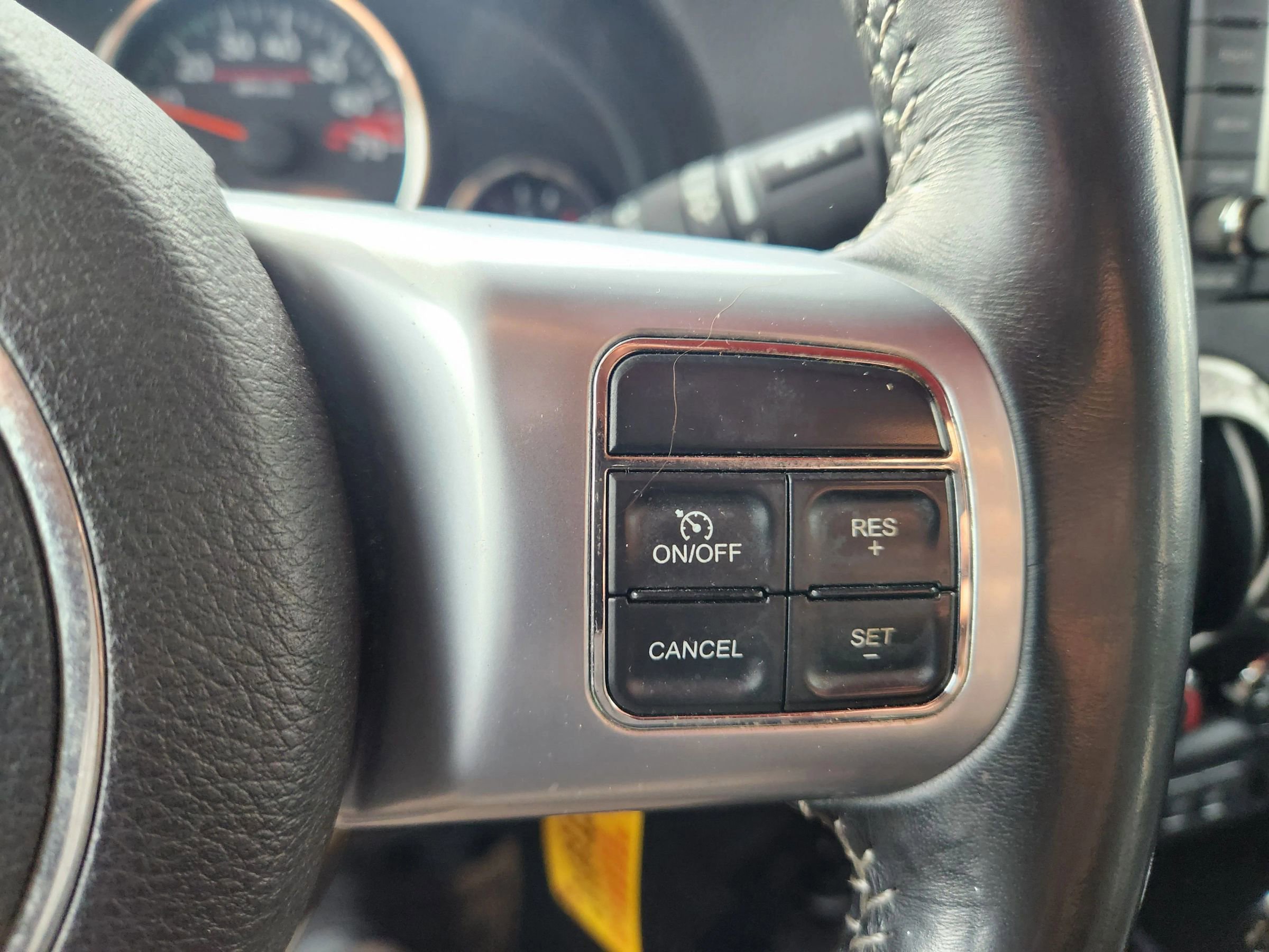 Used 2016 Jeep Wrangler Unlimited Rubicon image 32