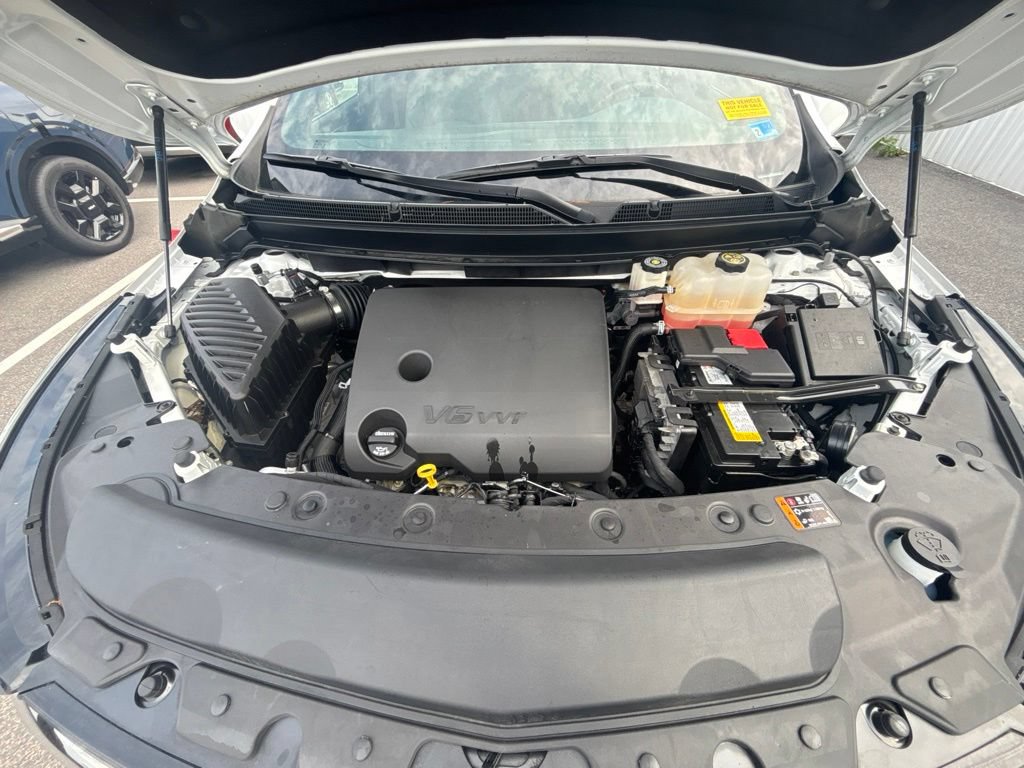 Used 2023 Buick Enclave Essence FWD image 10