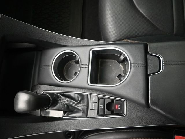 Used 2019 Toyota Avalon XSE FWD image 19