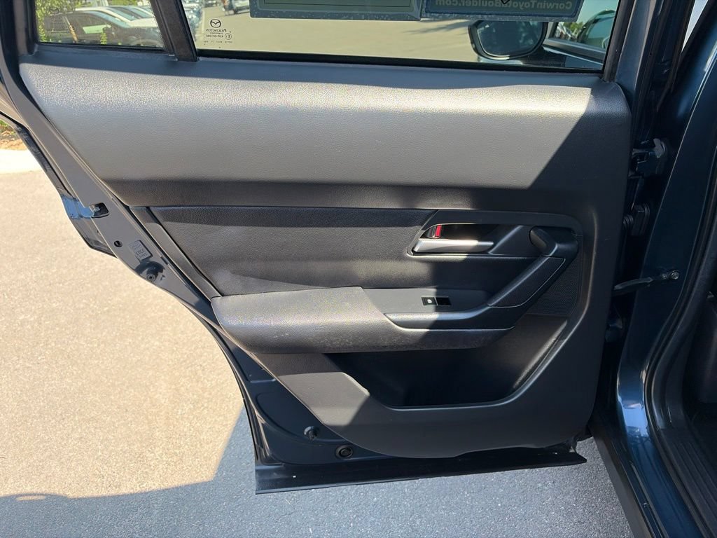 Used 2025 MAZDA CX-50 AWD 2.5 S w/ Preferred Package image 19