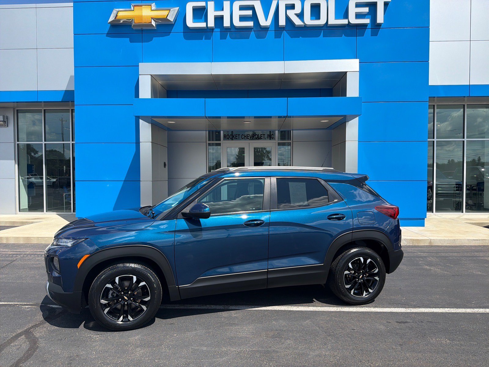 Used 2021 Chevrolet TrailBlazer LT w/ Convenience Package