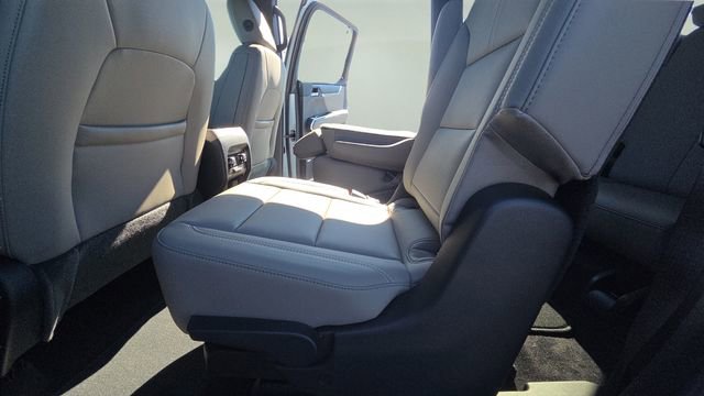 New 2026 GMC Acadia Elevation w/ Black Edition FWD image 29