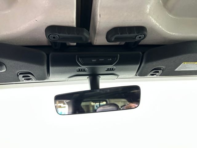 Used 2023 Jeep Wrangler Unlimited Sahara image 23