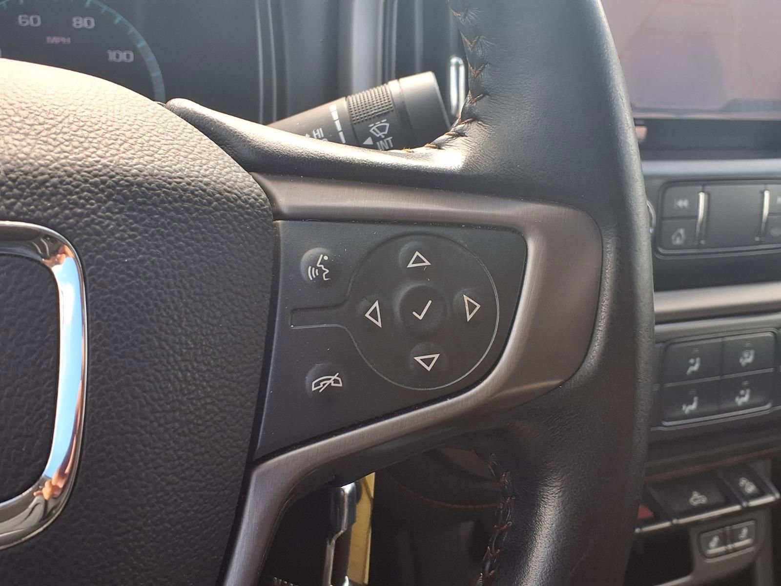 Used 2022 GMC Canyon AT4 w/ Trailering Package image 16