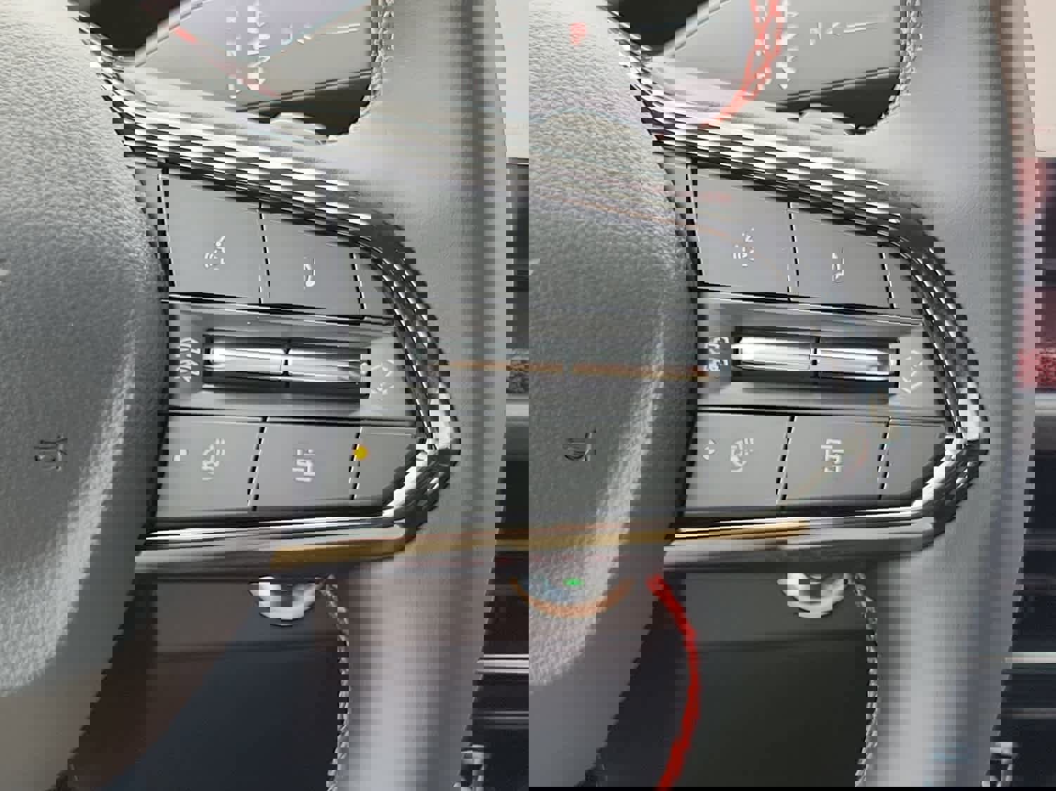 New 2026 Chevrolet Traverse RS w/ LPO, Floor Liner Package image 19