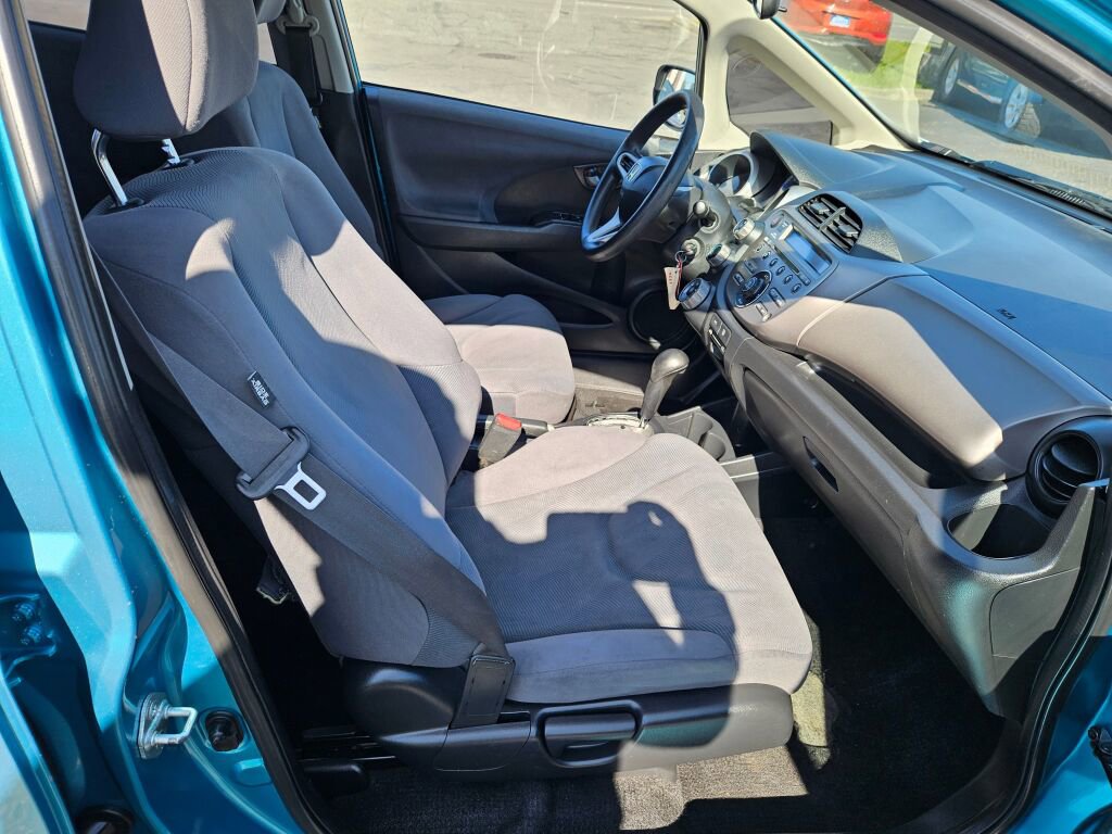Used 2013 Honda Fit image 8