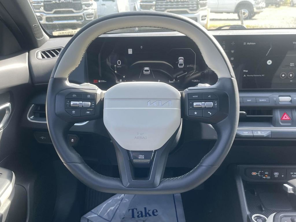 Used 2025 Kia K4 GT-Line w/ GT-Line Sunroof Package image 23