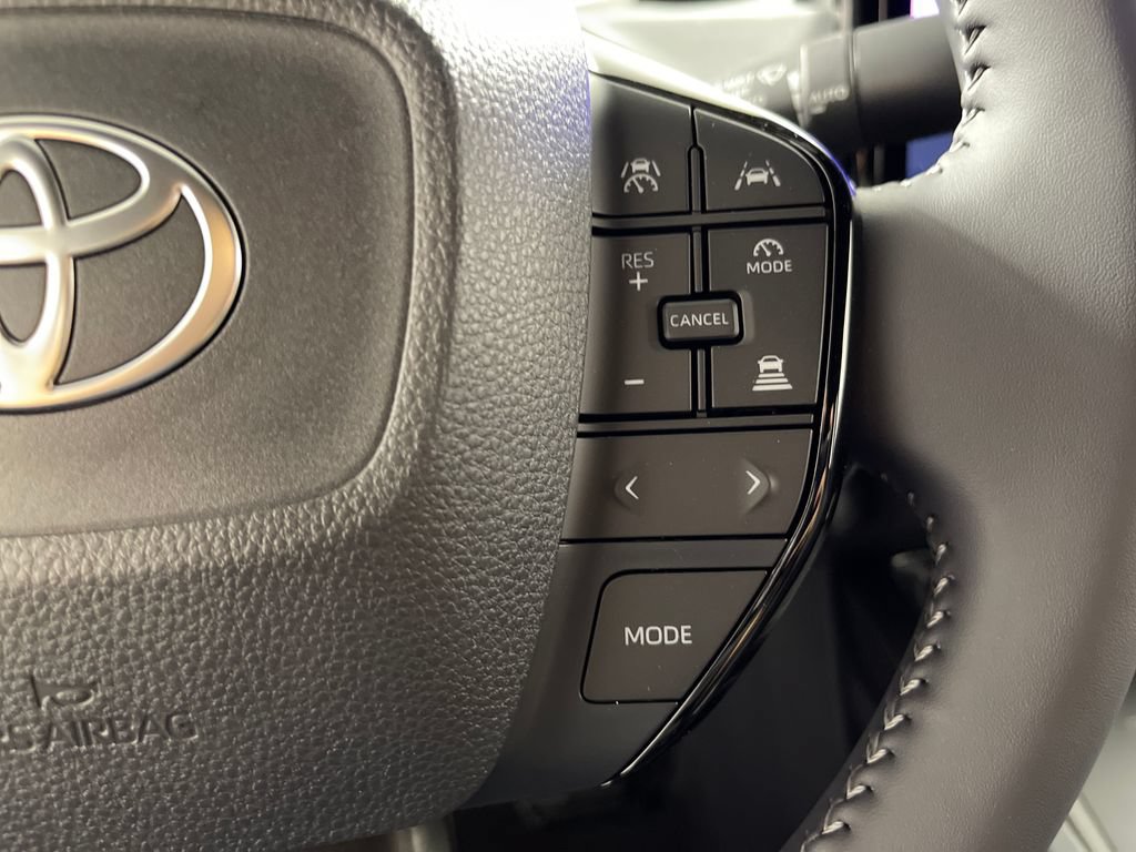 New 2026 Toyota C-HR AWD/4WD image 27