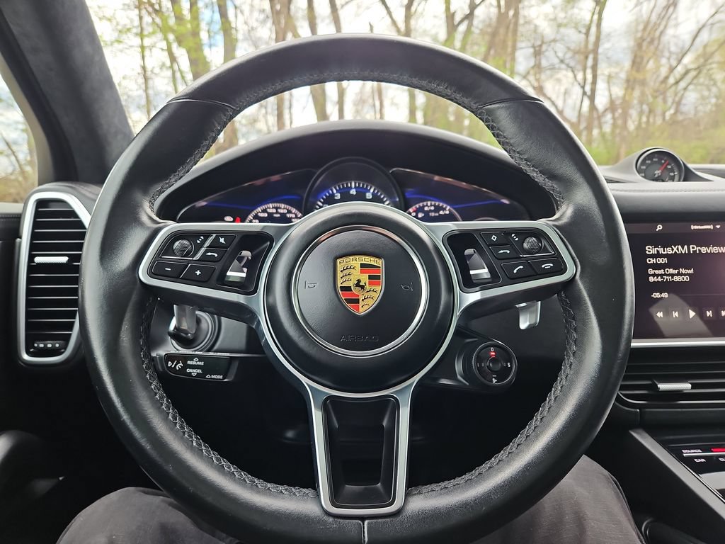 Certified 2021 Porsche Cayenne GTS AWD/4WD image 36