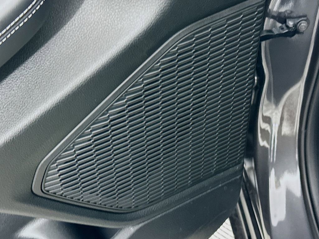 New 2025 Jeep Grand Cherokee L Limited image 25