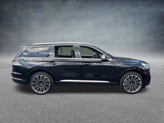 Used 2021 Lincoln Aviator Black Label w/ Dynamic Handling Package image 3