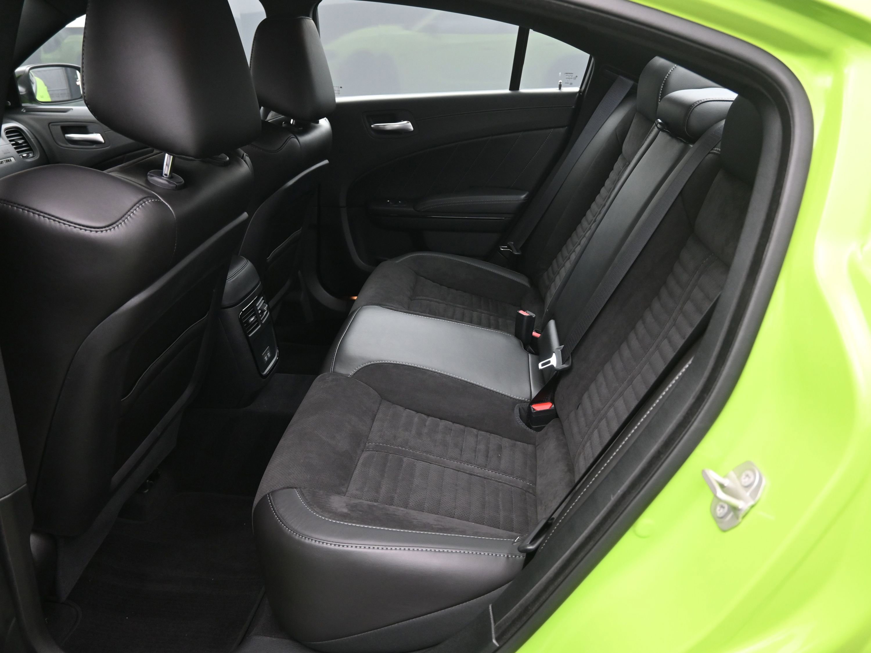 Used 2023 Dodge Charger Scat Pack w/ Daytona Edition Group image 15