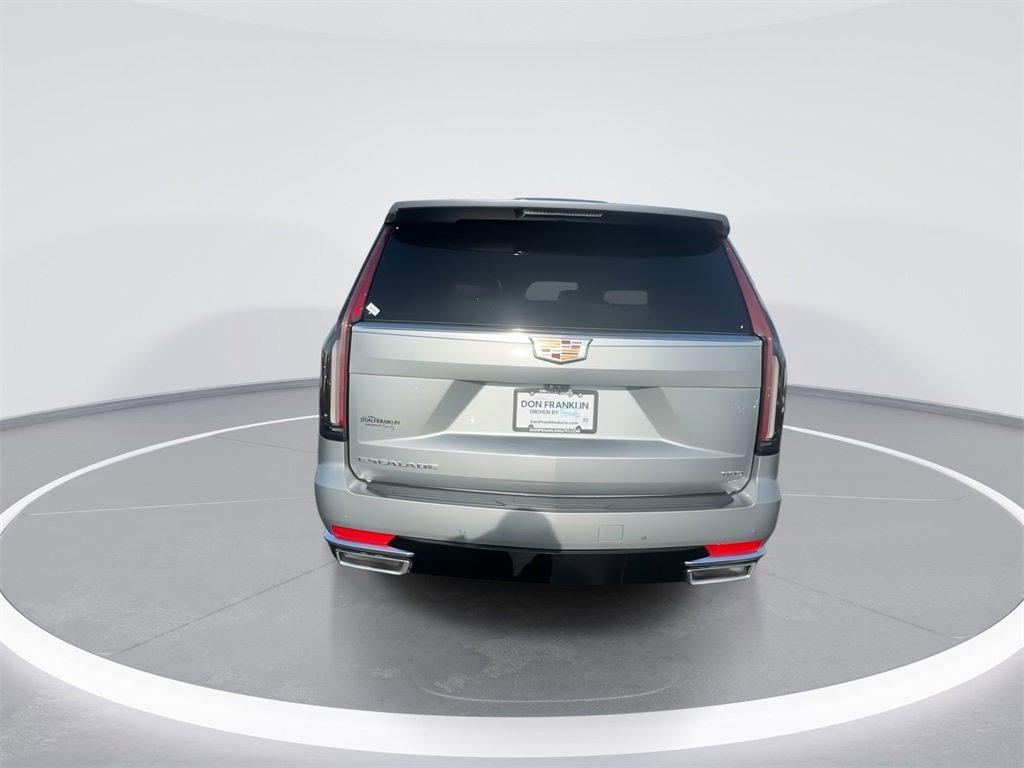 Used 2024 Cadillac Escalade Premium Luxury Platinum w/ Heavy-Duty Trailer Package image 7